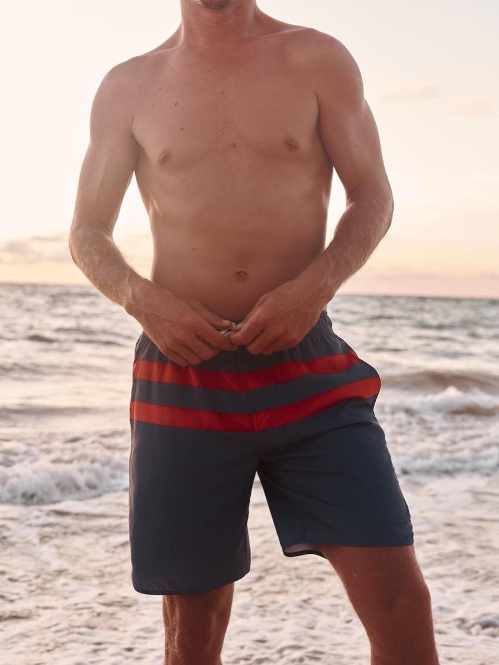 NEW! Fair Harbor Anchor Trunks Navy & Red Swimwear Men’s Size Large Board Shorts